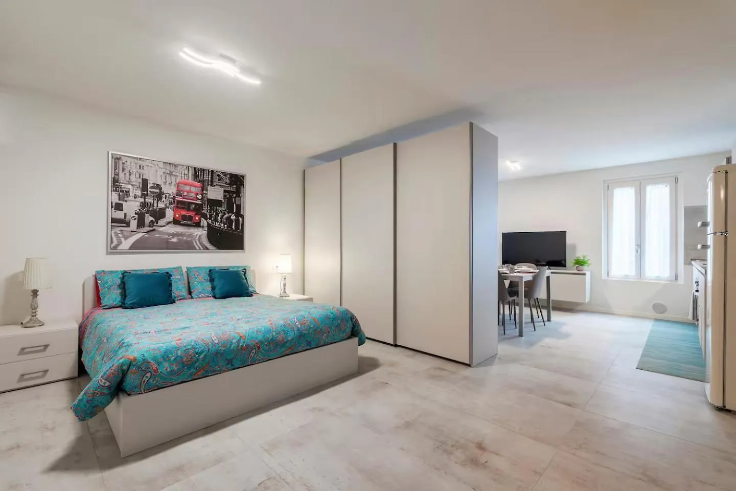 Essenza Moderna - Centro & Relax Lejlighed Brescia